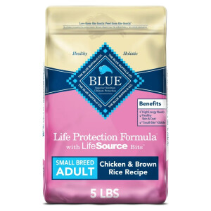 Blue Buffalo Life Protection Formula: High-Quality Pet Food for Dogs and Cats Across Life Stages.